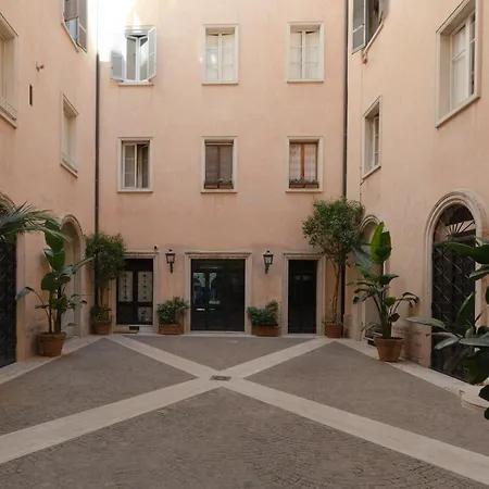Apartment The Heart Of Luxury House