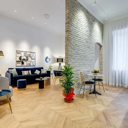 The Heart Of Luxury House * Rome